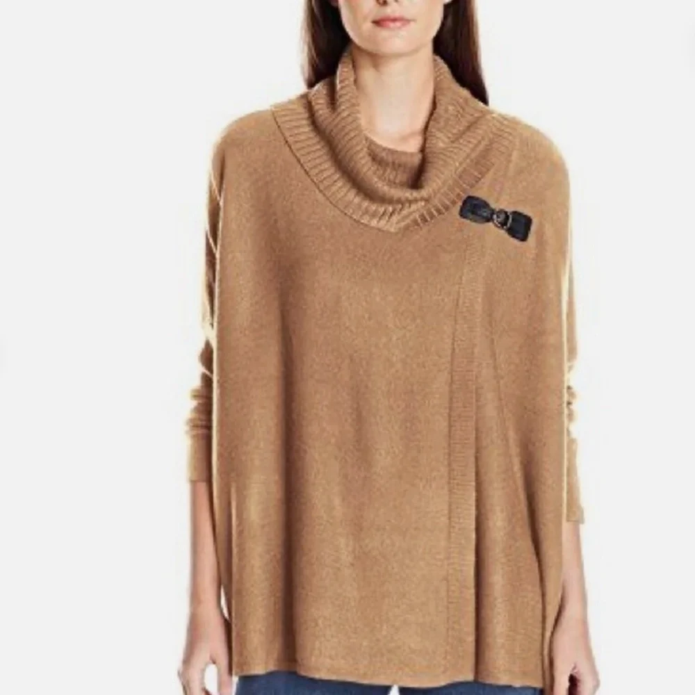 Napa Valley  Cowl Neck Buckle Poncho Sweater Size S/M - Slouchy Quiet Luxury‎